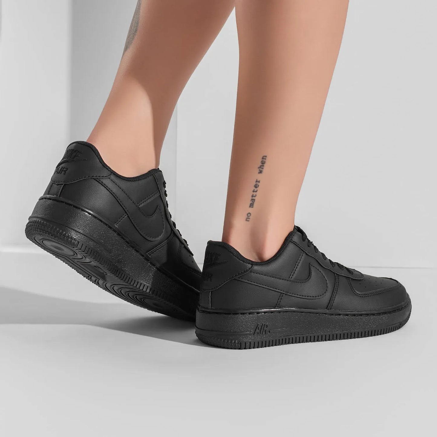 Nike Air Force 1 - Branco Marrom