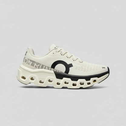 On Running Cloudmonster 2 - Preto