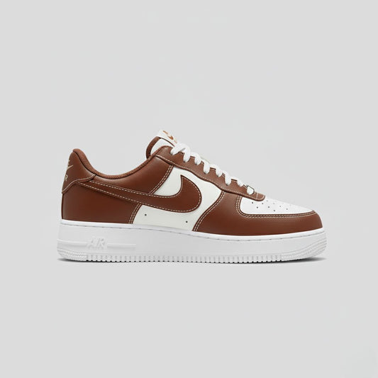 Nike Air Force 1 - Branco Marrom