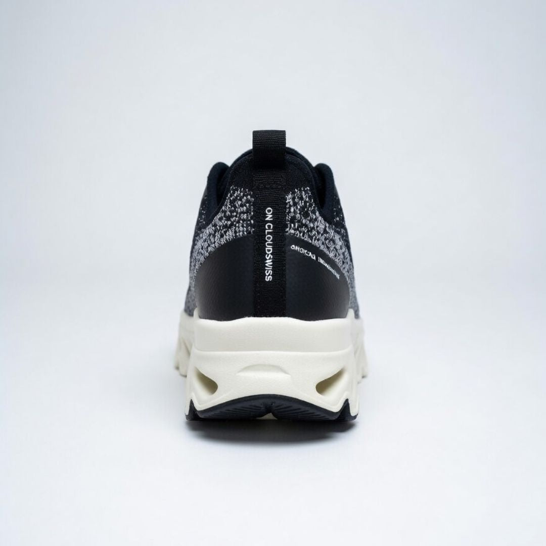 On Running Cloudmonster Pearl / Ivory - Preto