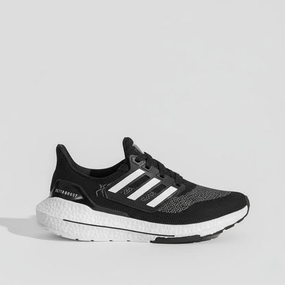 Adidas UltraBoost - Preto