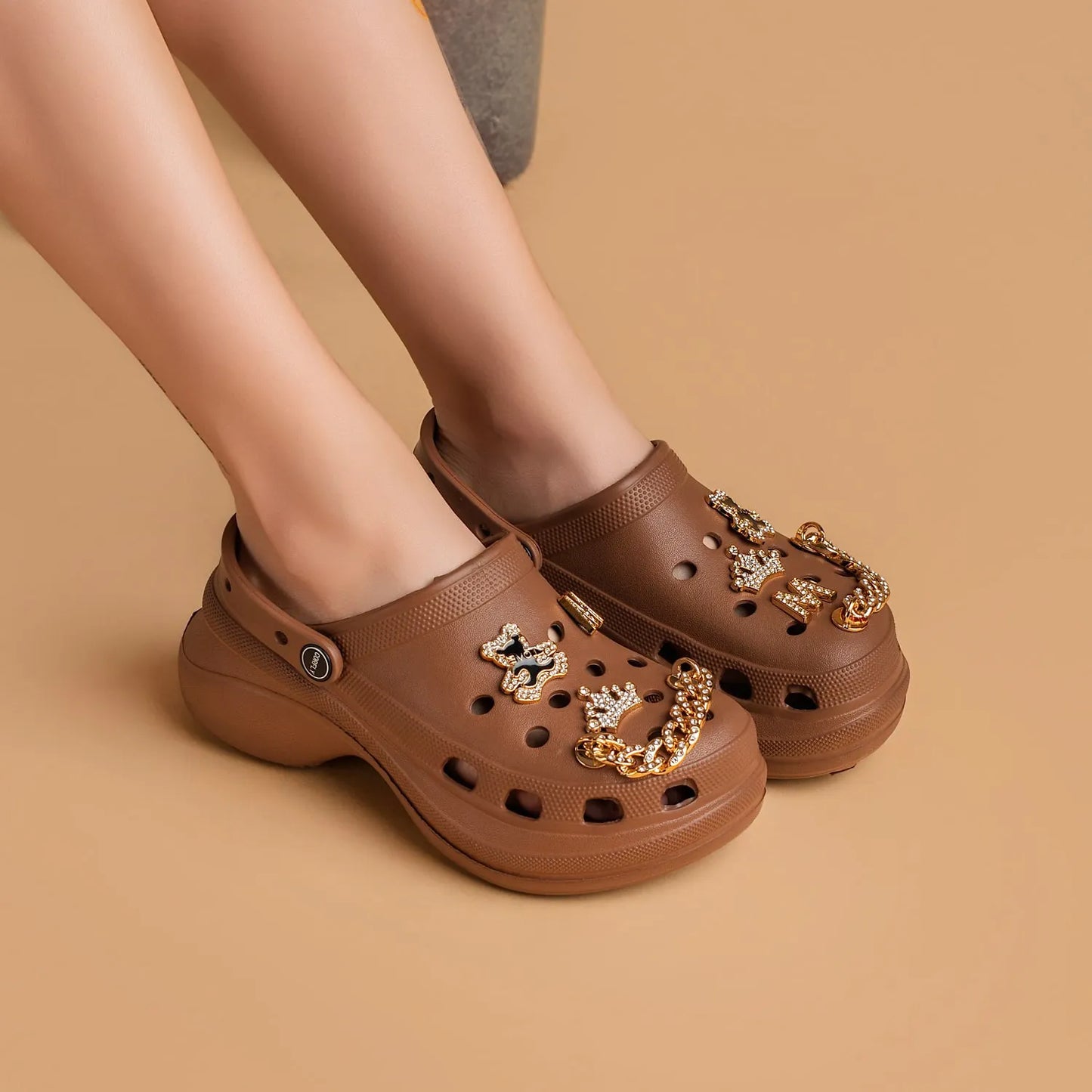 Babuche Corfly Preto + Bottons