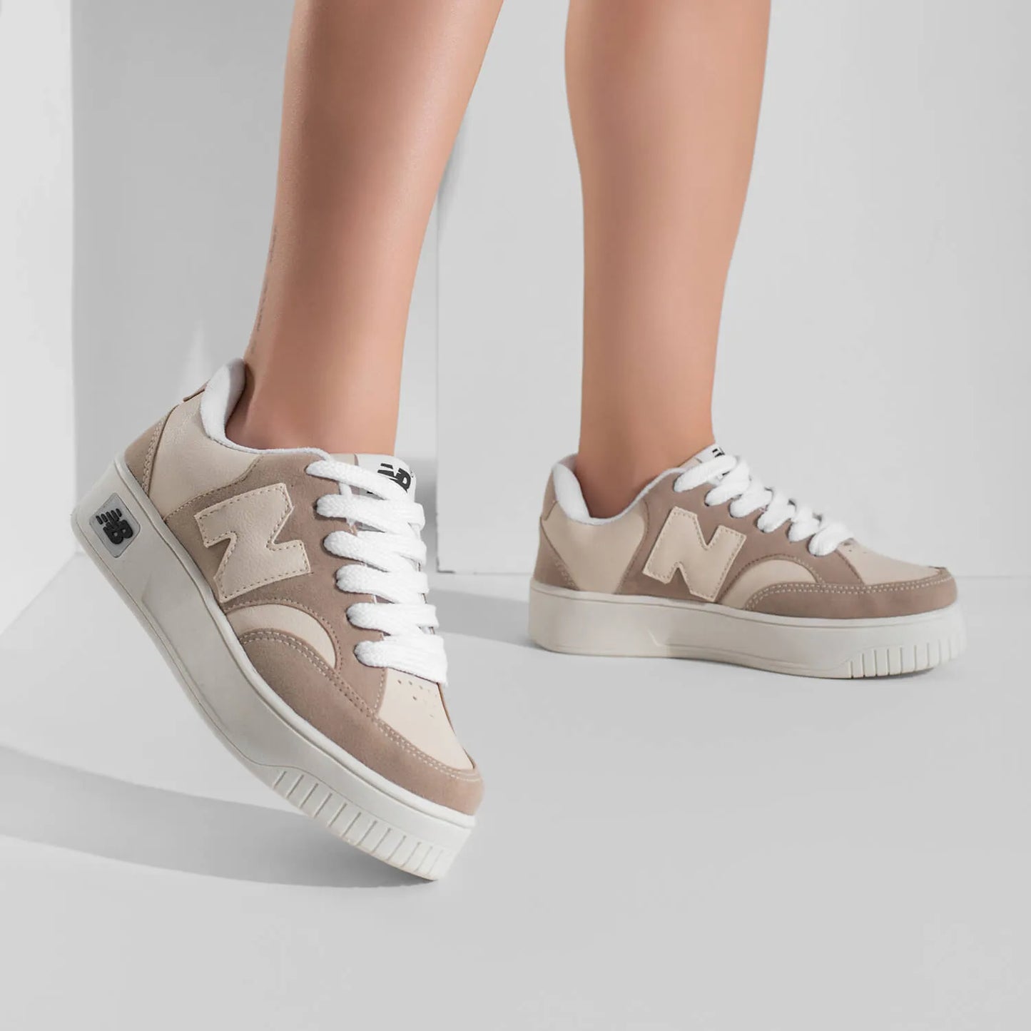 New Balance CT 303 - Branco