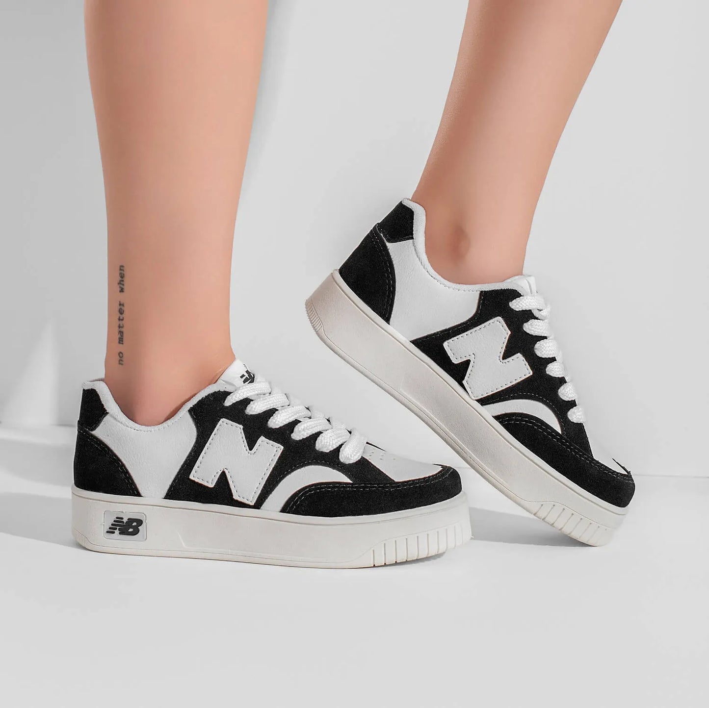 New Balance CT 303 - Preto Branco