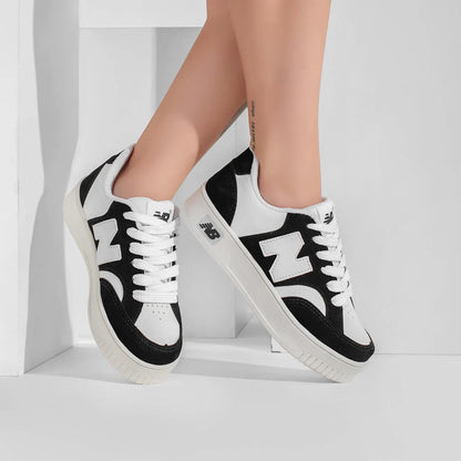 New Balance CT 303 - Preto Branco