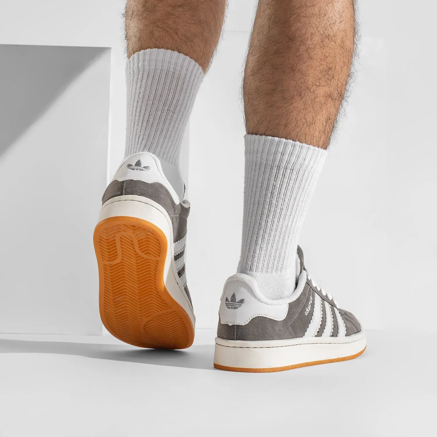 Adidas Campus 00s - Preto Branco