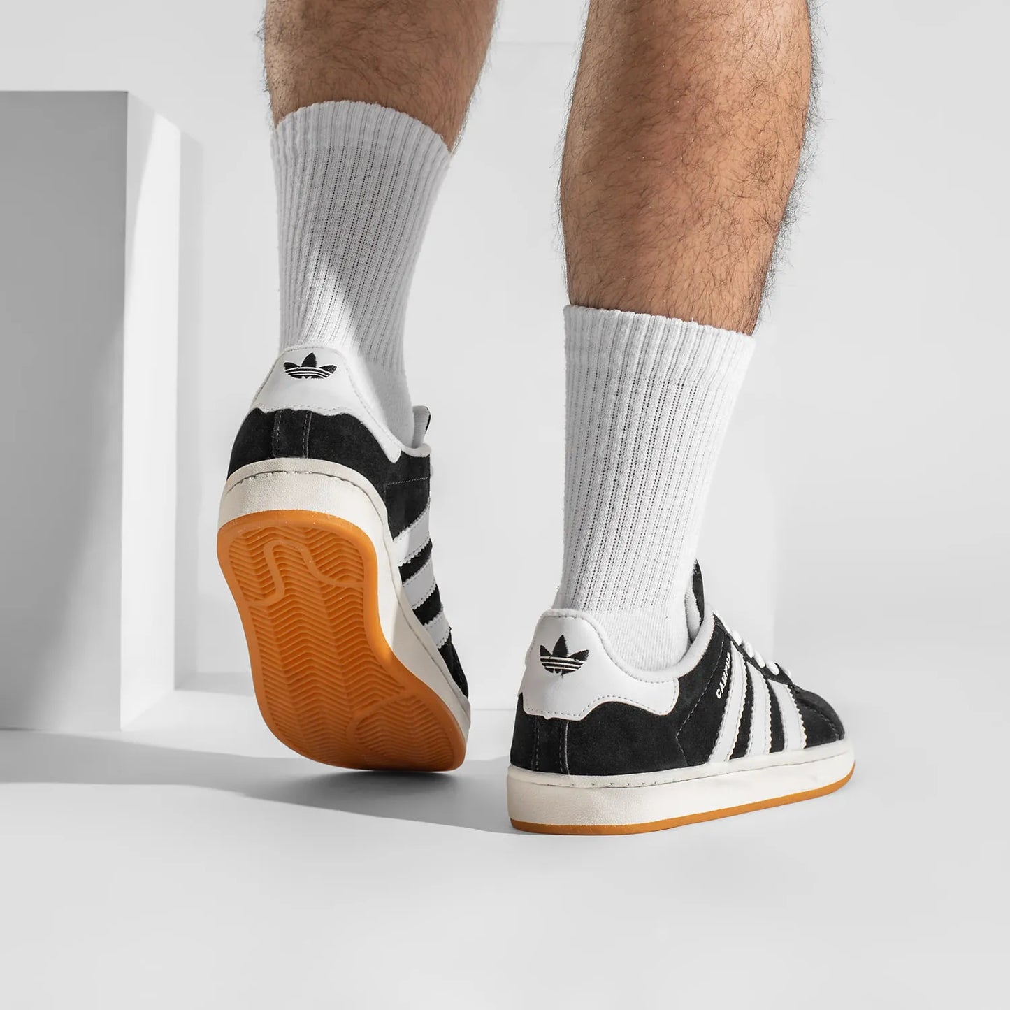 Adidas Campus 00s - Preto Branco