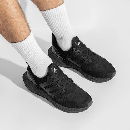 Adidas UltraBoost - Preto